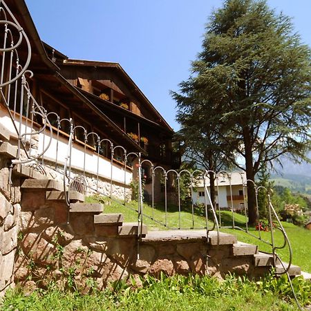 Park Hotel Villa Trunka Lunka Cavalese Exterior foto