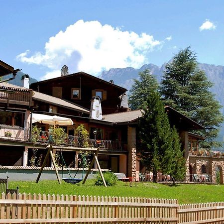 Park Hotel Villa Trunka Lunka Cavalese Exterior foto
