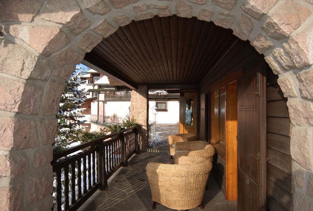 Park Hotel Villa Trunka Lunka Cavalese Exterior foto