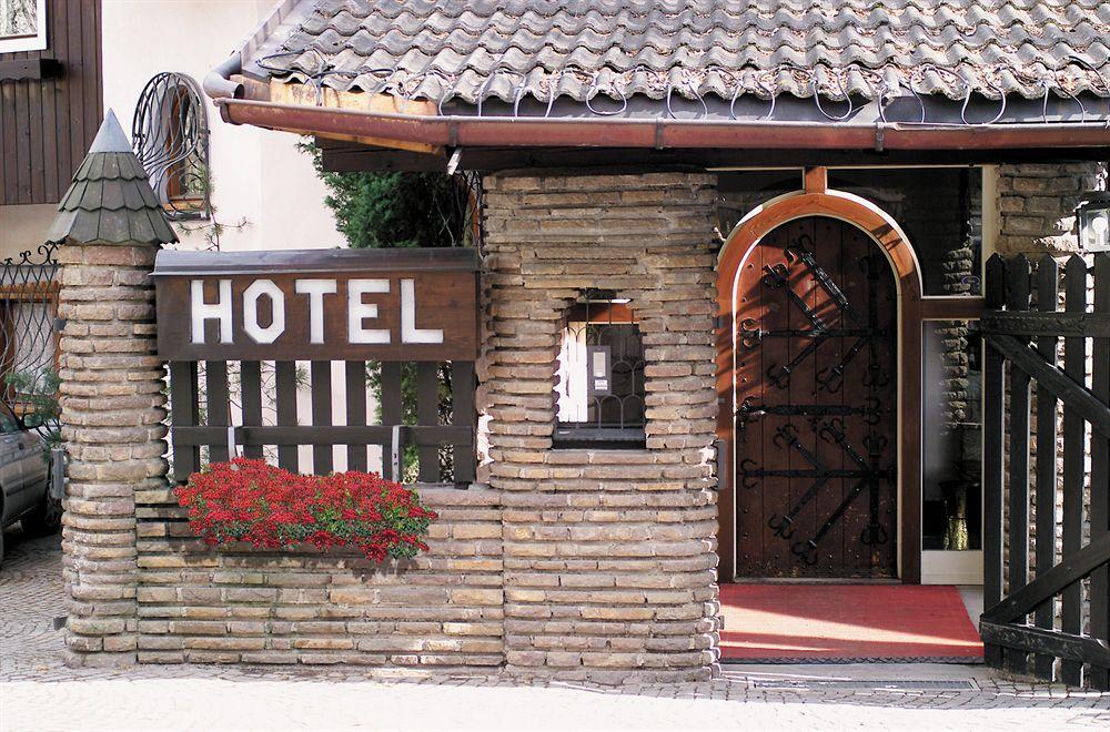 Park Hotel Villa Trunka Lunka Cavalese Exterior foto