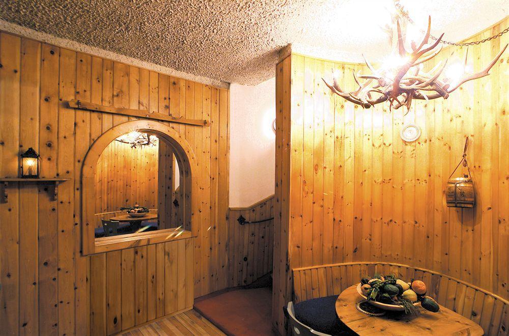 Park Hotel Villa Trunka Lunka Cavalese Exterior foto